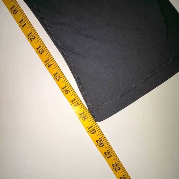 Vintage Lululemon Athletica Black Flare Cropped Leggings with Striped Waist - Picture 5 of 5